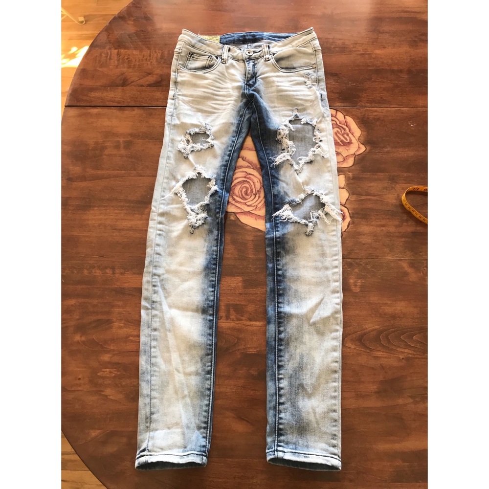 Machine destroyed skinny jean